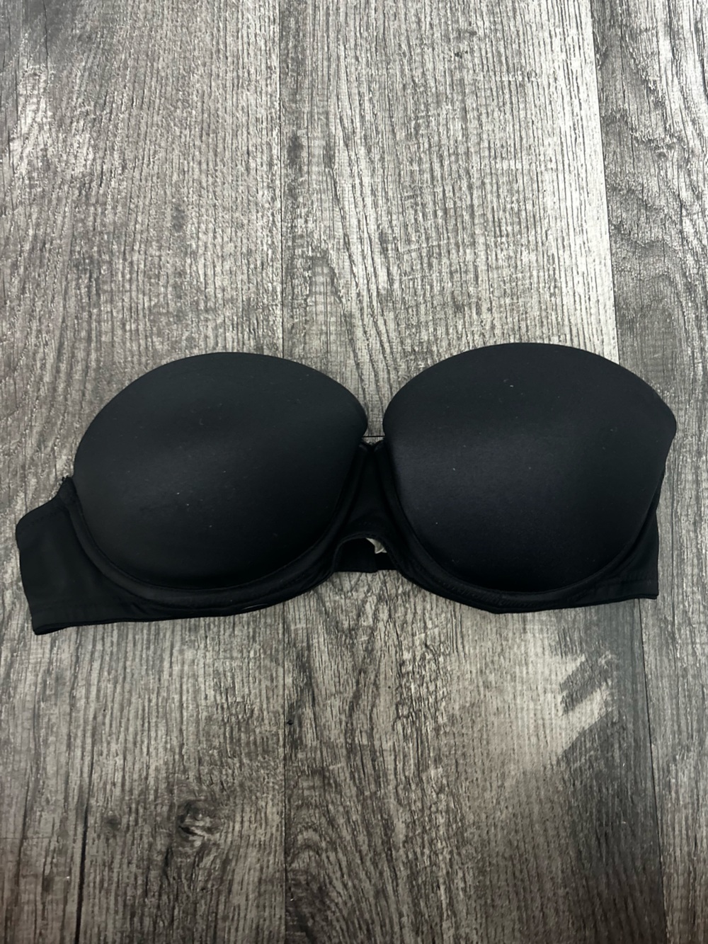 PINK Victoria's Secret Black Strapless Push-Up Bra
